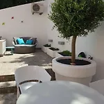 Castle Terrace Exclusive - By The Castle *